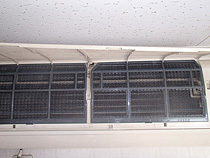 冷暖房効率アップ、省エネ、空気環境清浄化のためにもエアコン洗浄は大事です。